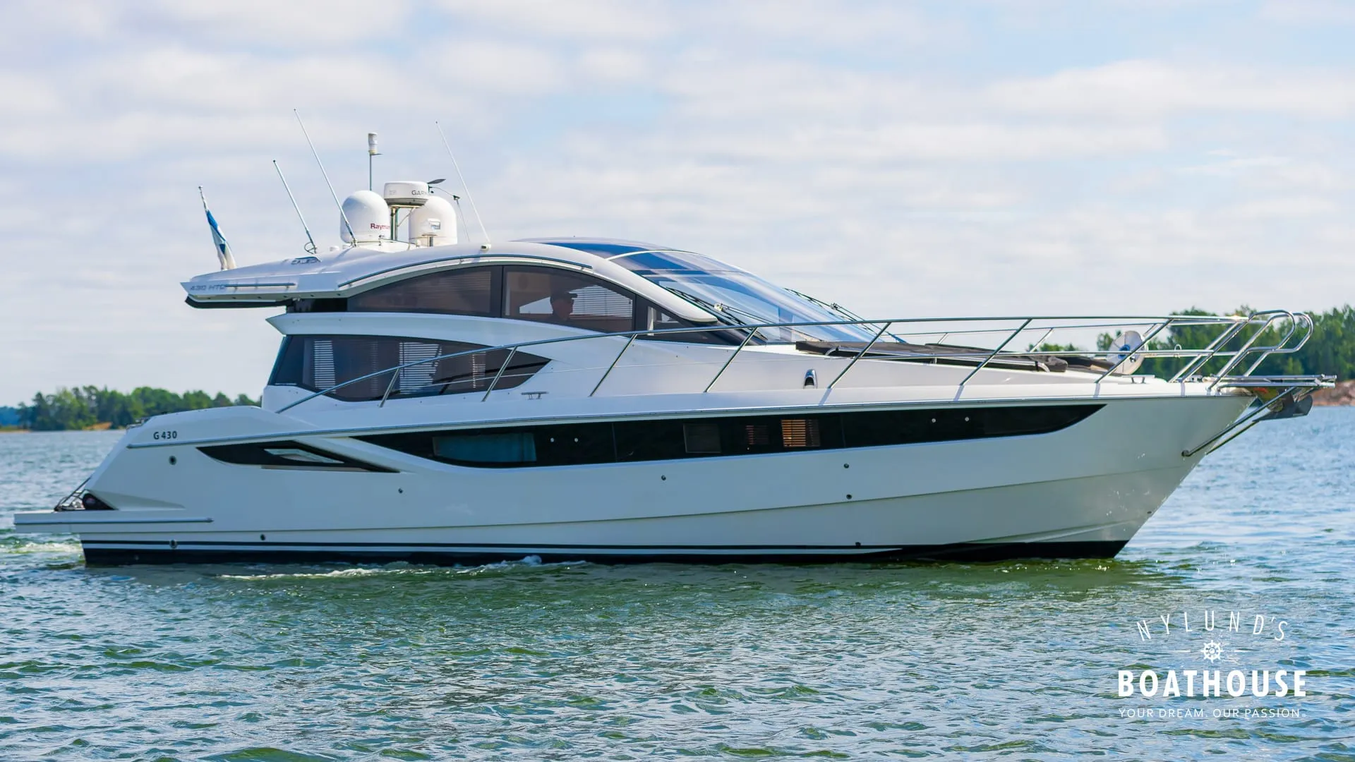 Galeon 430 HTC - Image 11