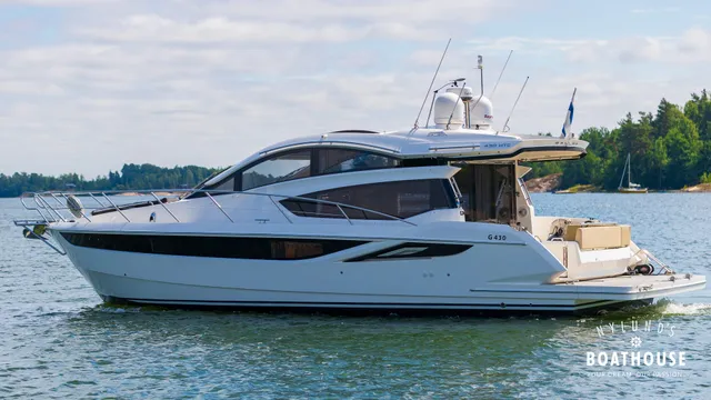 Galeon 430 HTC — På sjön