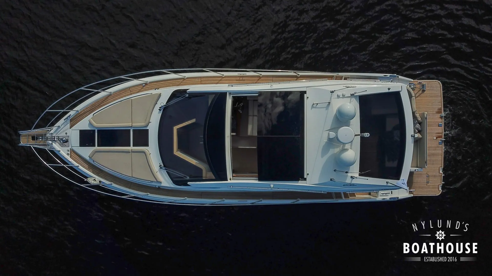 Galeon 430 HTC - Image 20