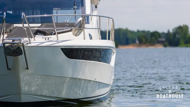Galeon 430 HTC — På sjön