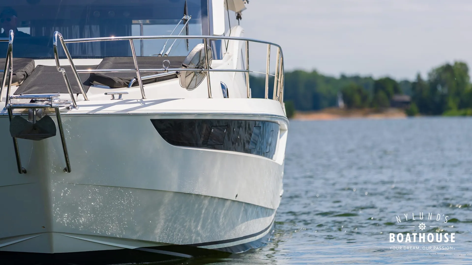 Galeon 430 HTC - Image 15