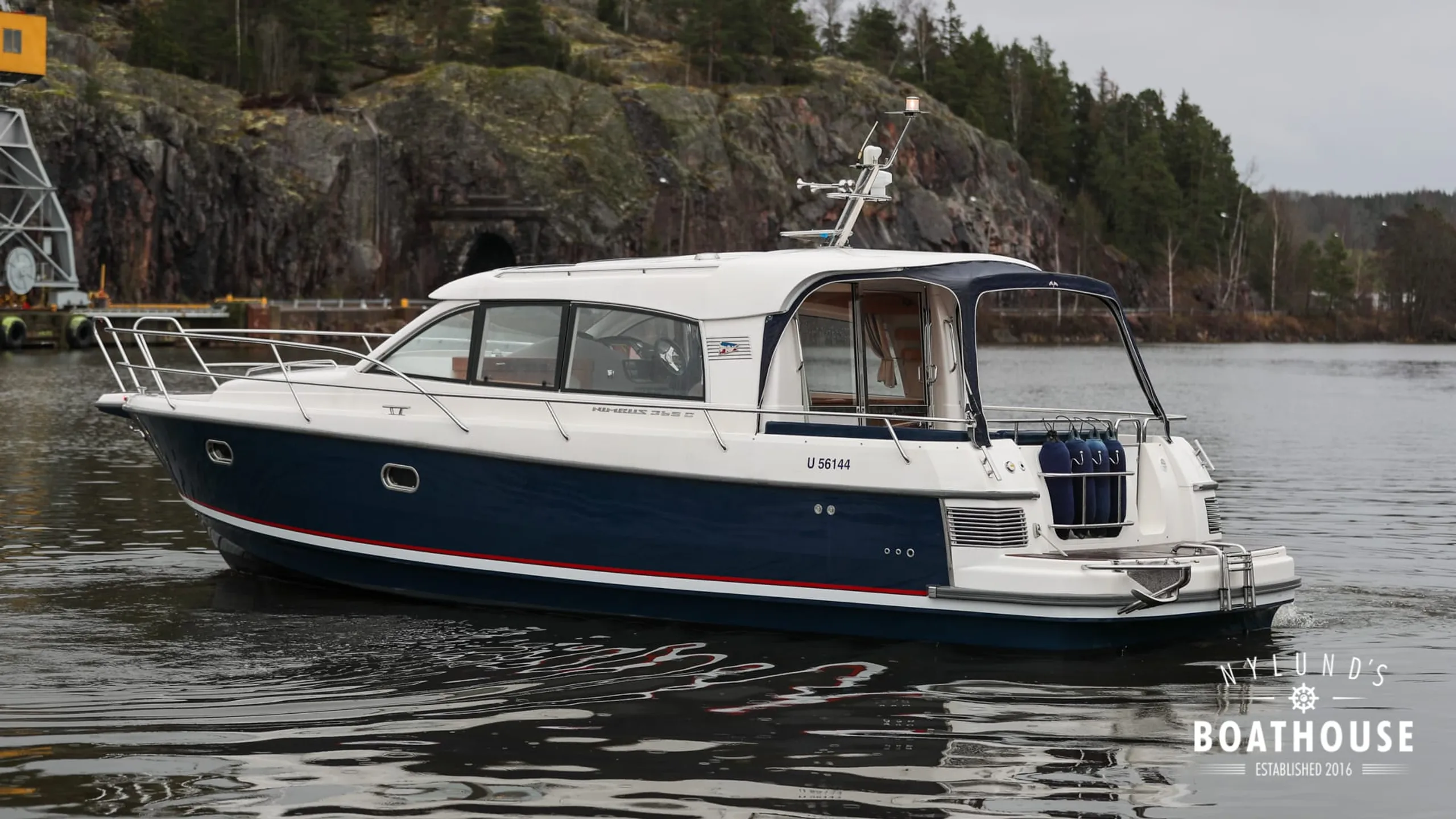 Nimbus 365 Coupé - Image 3