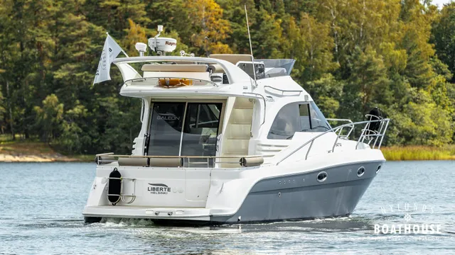 Galeon 330 Fly - Image 9
