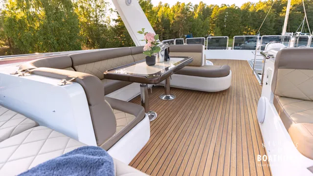 Elegance 68