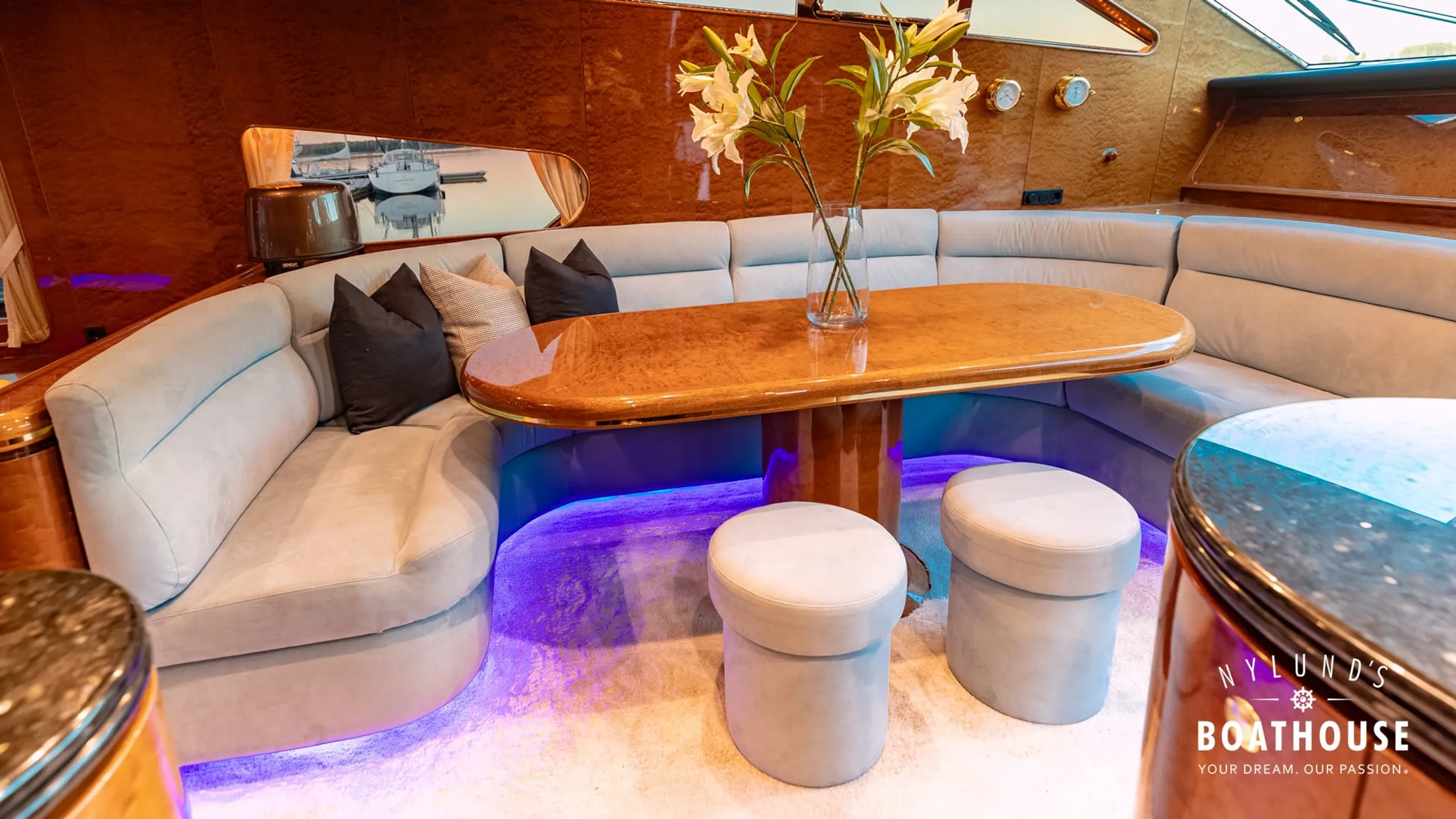 Elegance 68 - Image 169