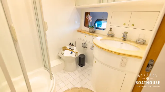 Elegance  68 - Image 152