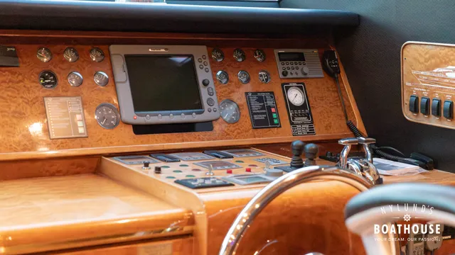 Elegance  68 - Image 211