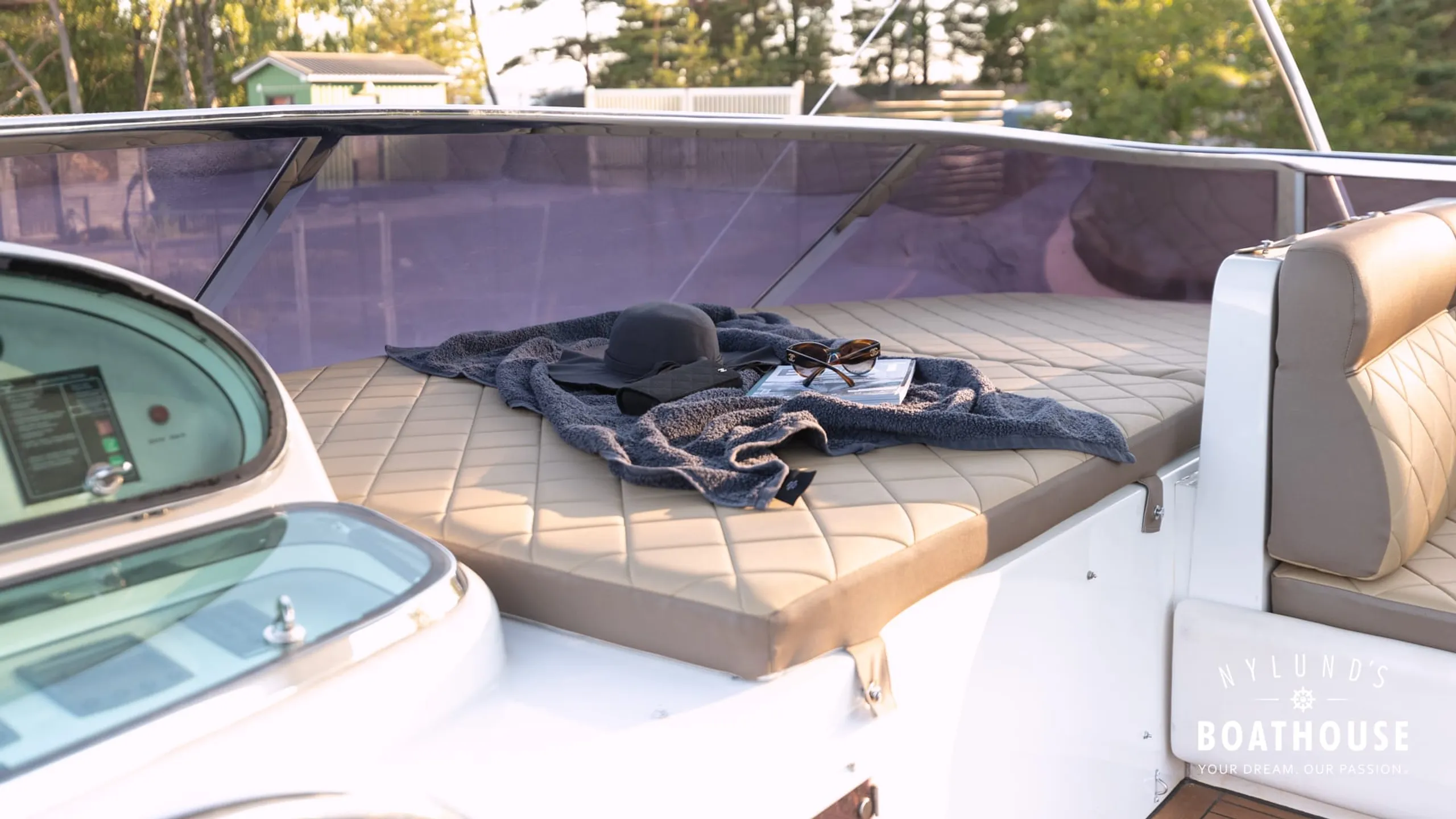 Elegance 68 - Image 32