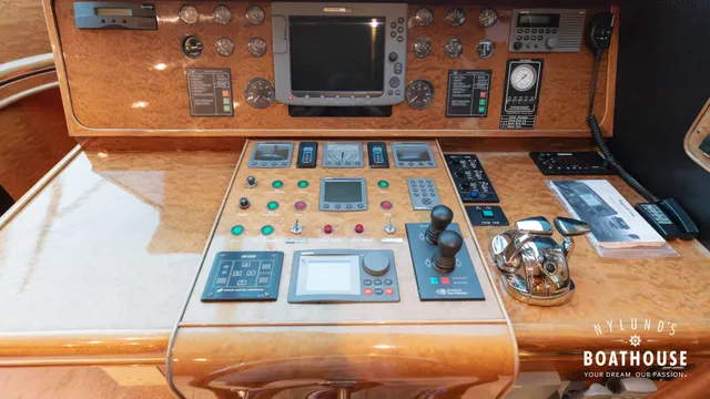 Elegance  68 - Image 207