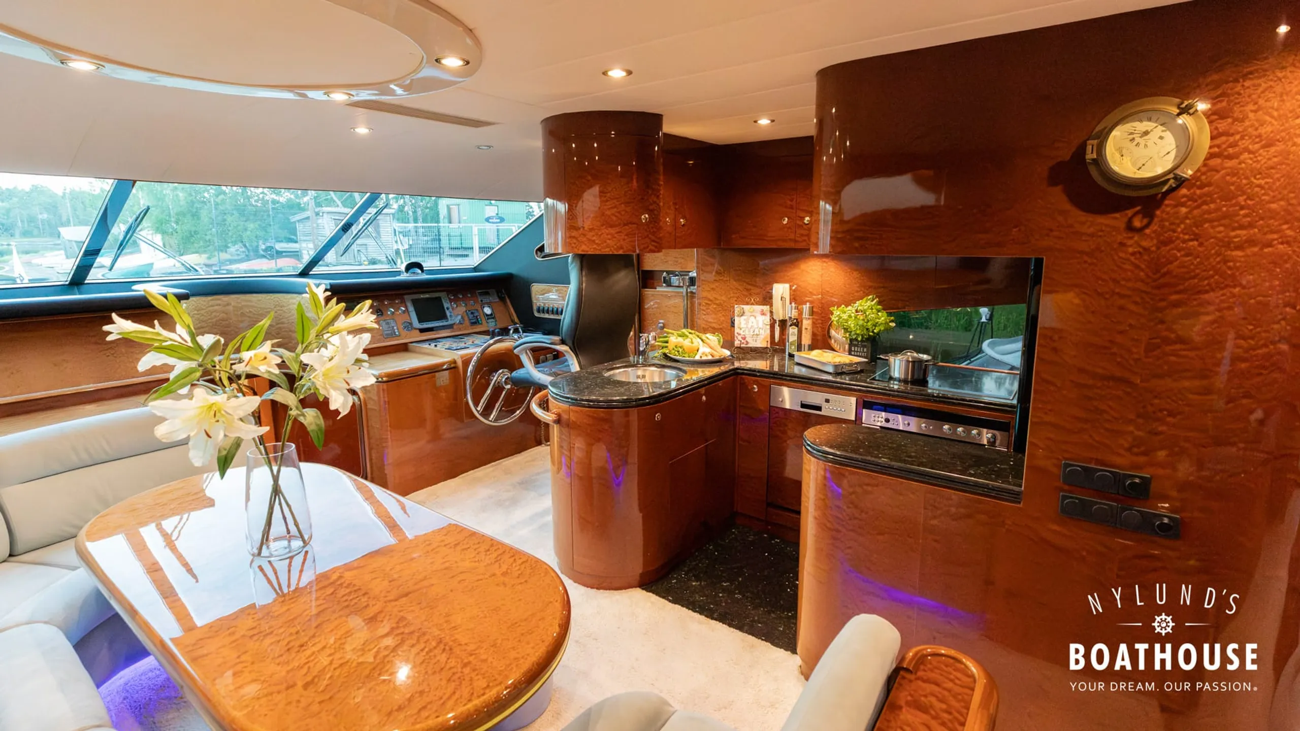Elegance 68 - Image 181