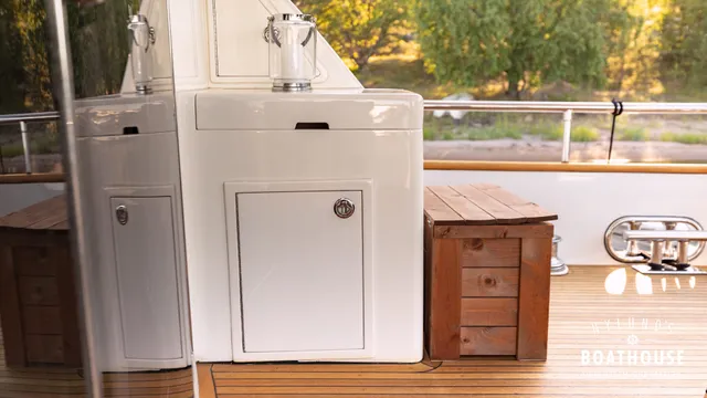 Elegance  68 - Image 76