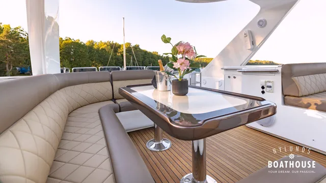 Elegance 68