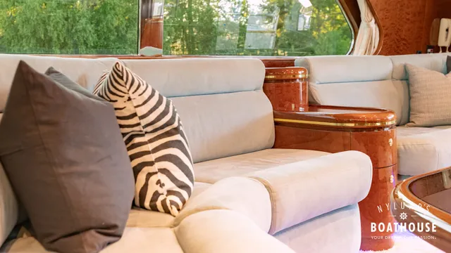 Elegance 68