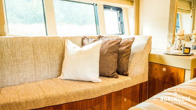 Sunseeker Predator 60