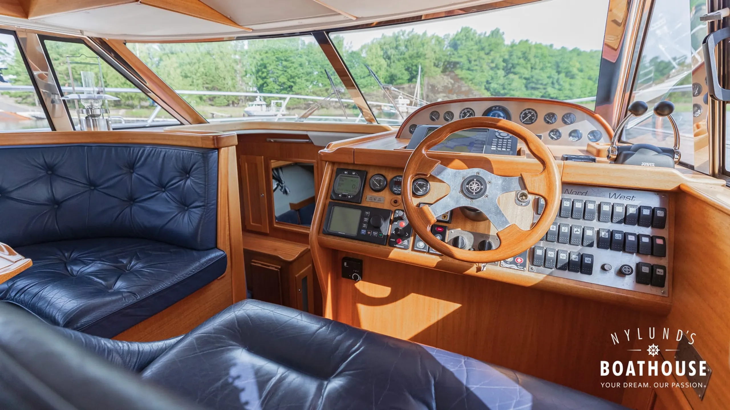 Nord West 390 Flybridge - Image 31