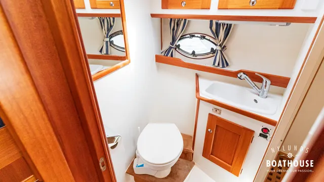 Nord West 390 Flybridge