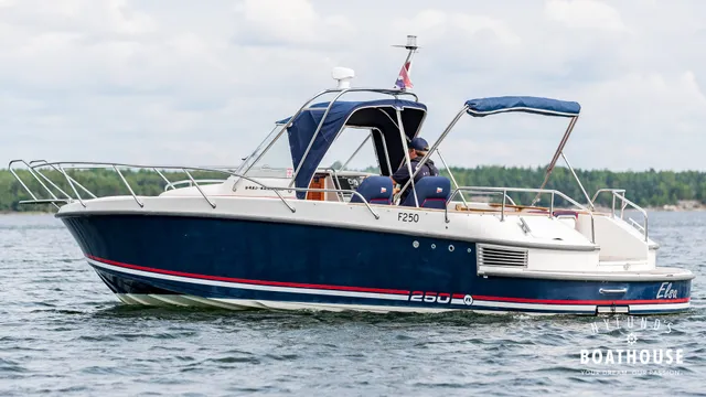 Nimbus 250 Nova R