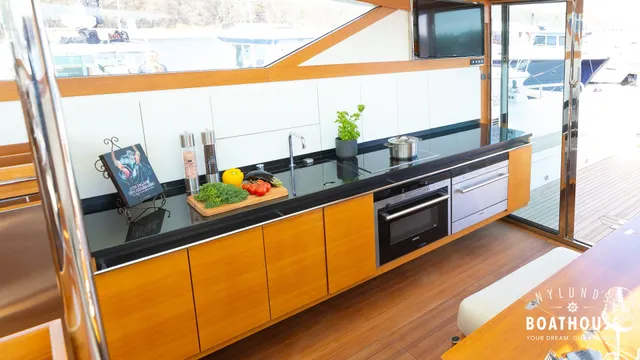 Delta  54 IPS Carbon