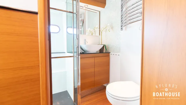 Delta  54 IPS Carbon