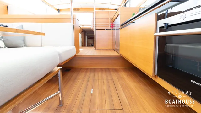 Delta  54 IPS Carbon