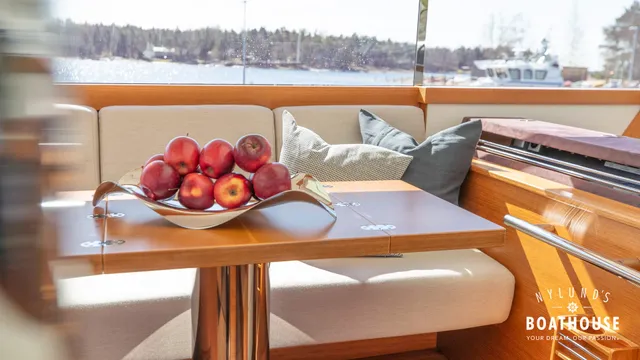 Delta  54 IPS Carbon