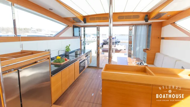 Delta  54 IPS Carbon