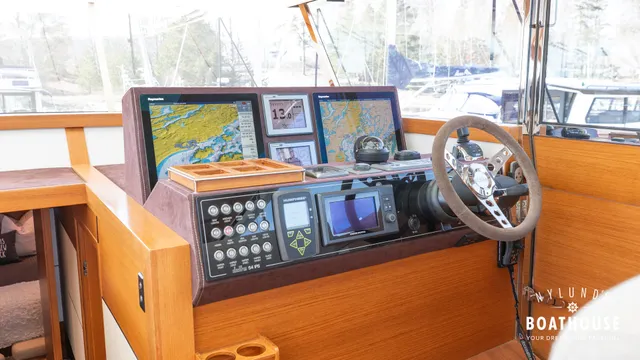 Delta  54 IPS Carbon