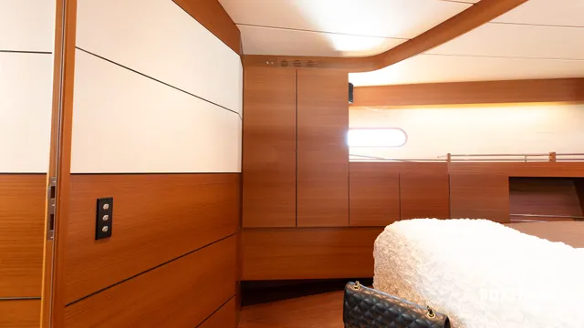 Delta  54 IPS Carbon