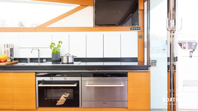 Delta  54 IPS Carbon