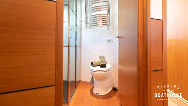 Delta  54 IPS Carbon