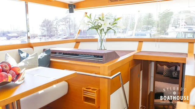 Delta  54 IPS Carbon