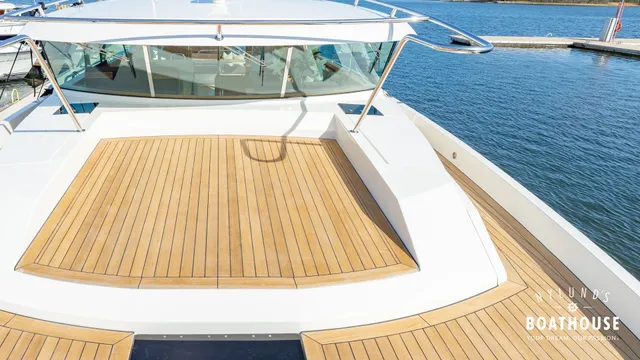 Delta  54 IPS Carbon