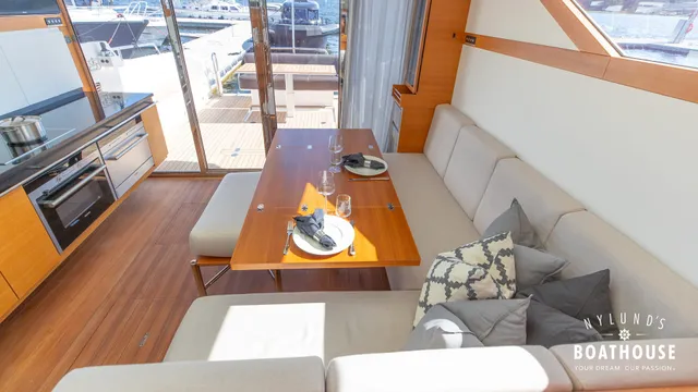 Delta  54 IPS Carbon