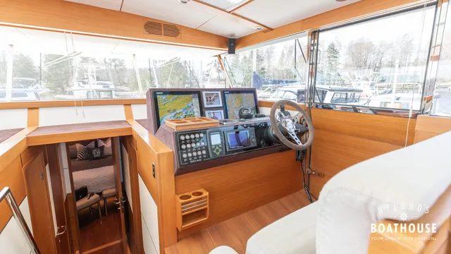 Delta  54 IPS Carbon