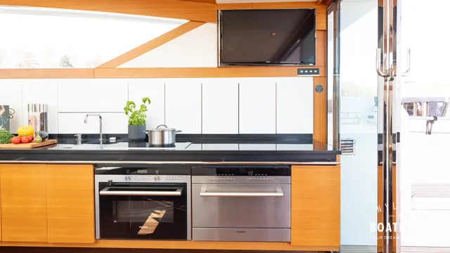 Delta  54 IPS Carbon