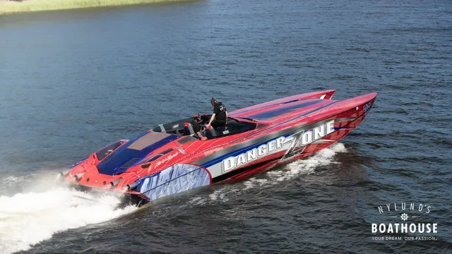 Nor-tech 4300 Supercat Roadster