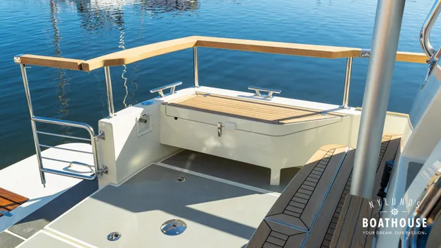 Targa 32 Fly