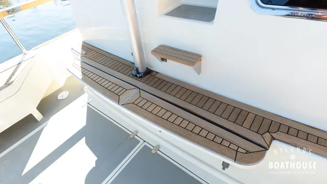 Targa 32 Fly