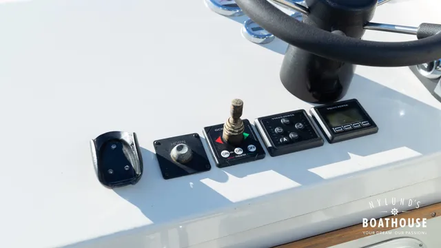Targa 32 Fly