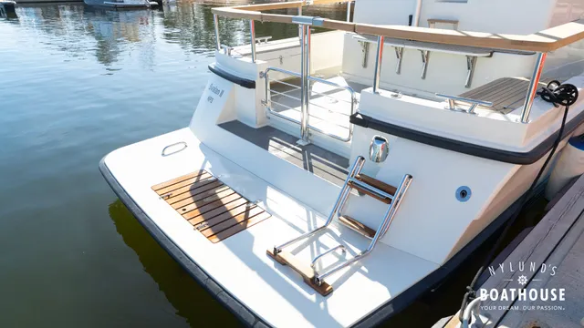 Targa 32 Fly