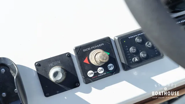 Targa 32 Fly