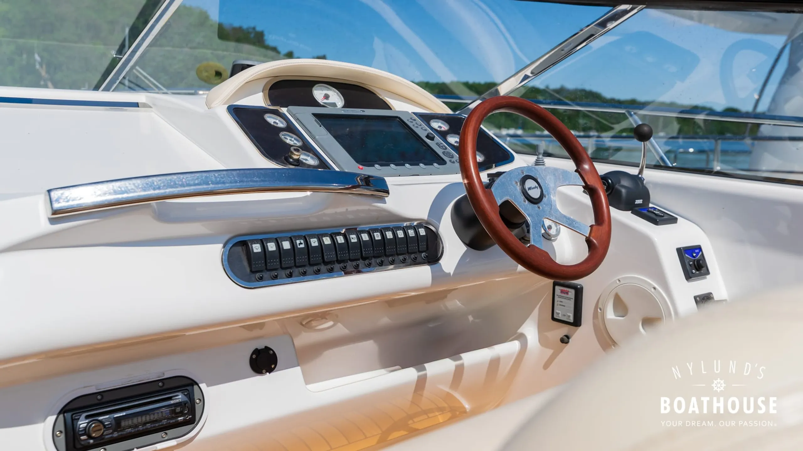 Windy 32 GT - Image 34