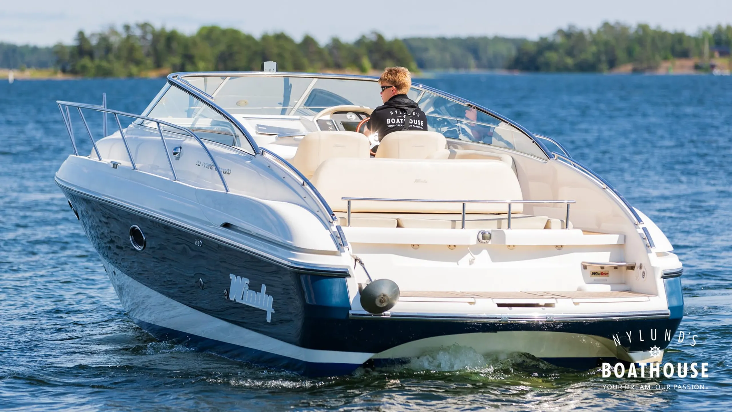 Windy 32 GT - Image 16