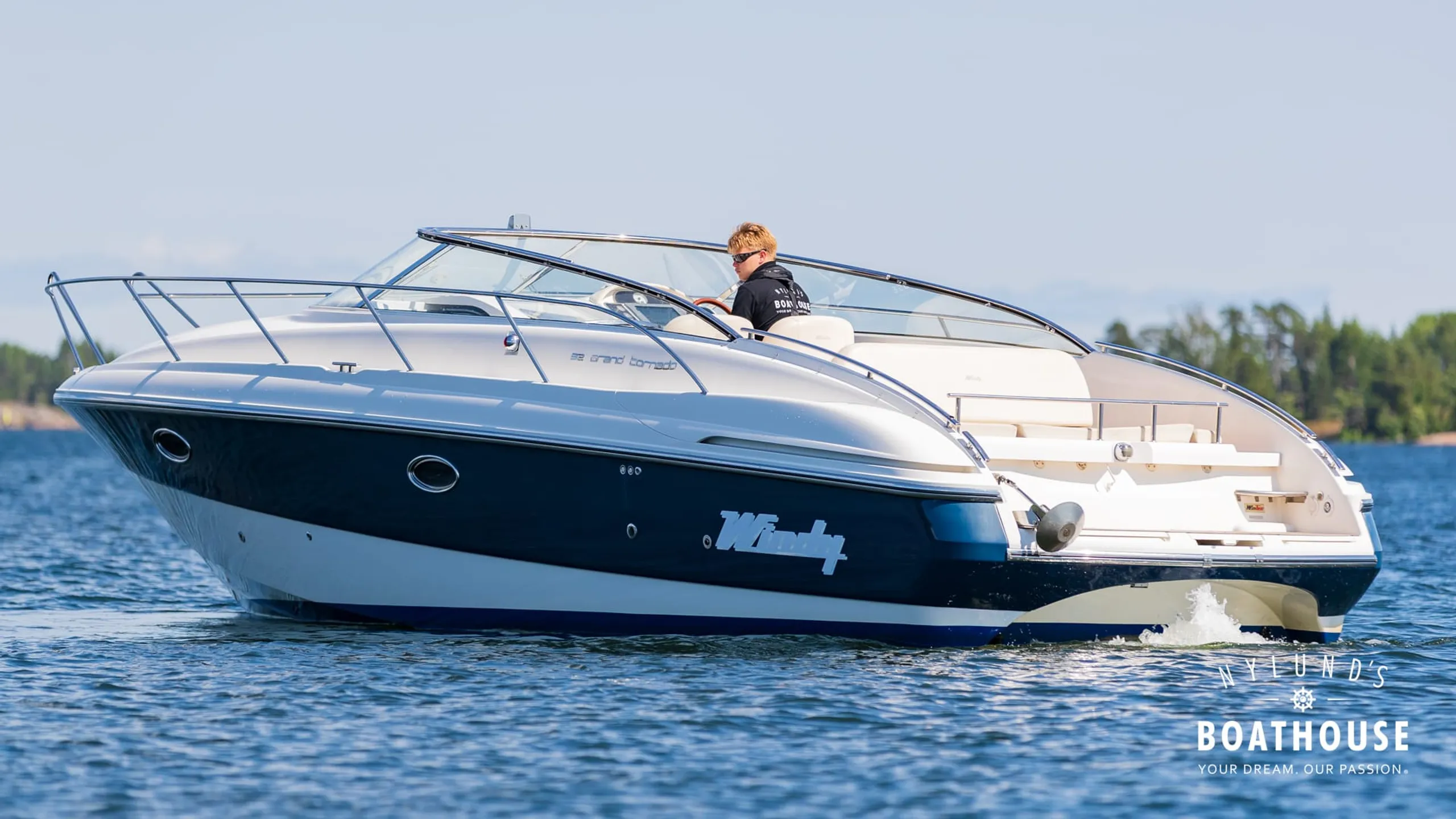 Windy 32 GT - Image 2
