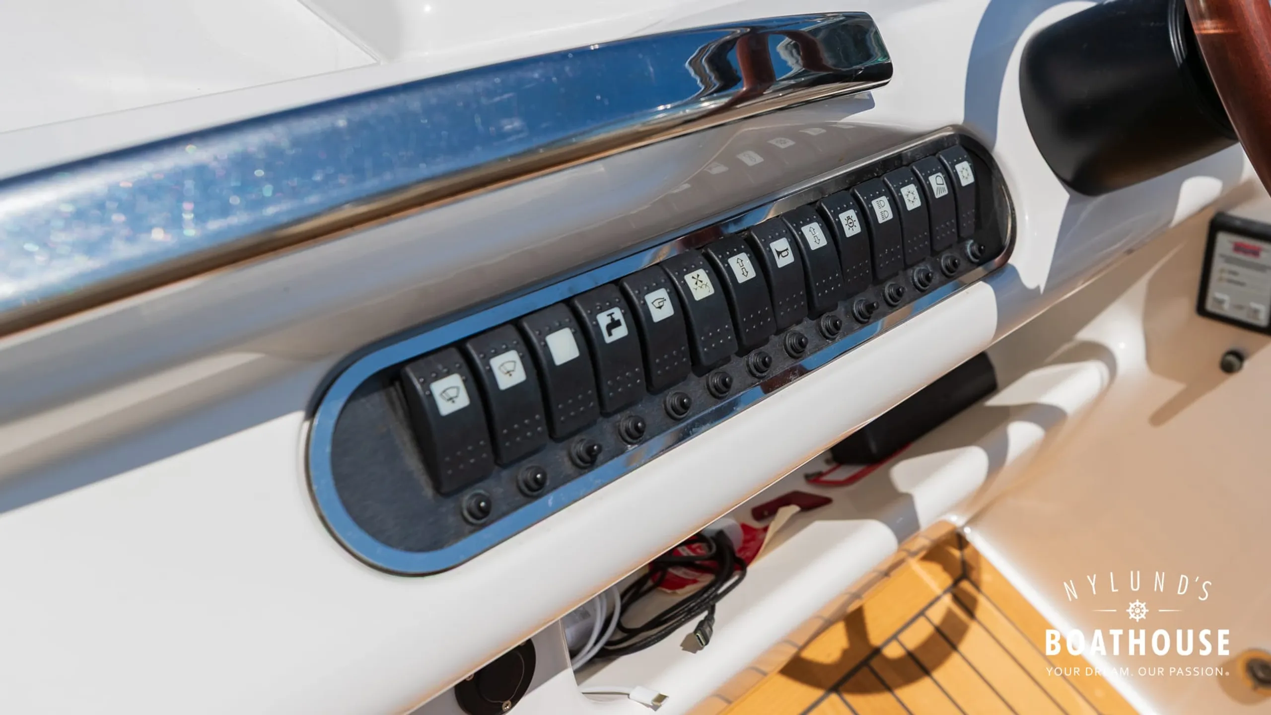 Windy 32 GT - Image 35
