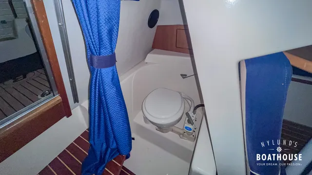 Bella  655 - Image 35