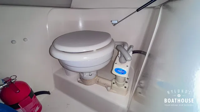 Bella  655 - Image 34