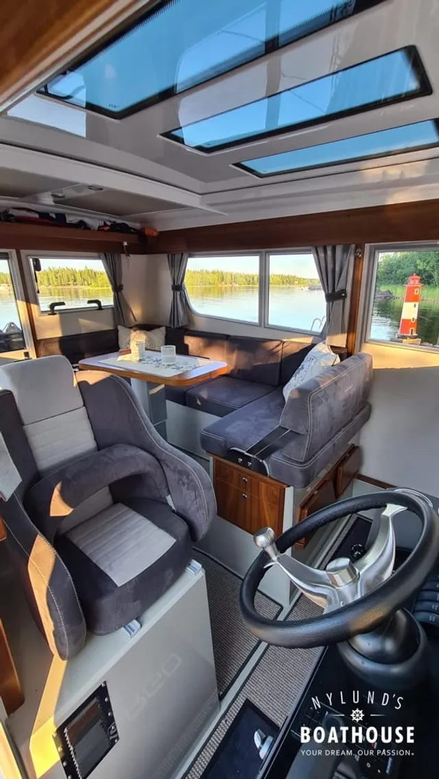 Sargo 31 Explorer