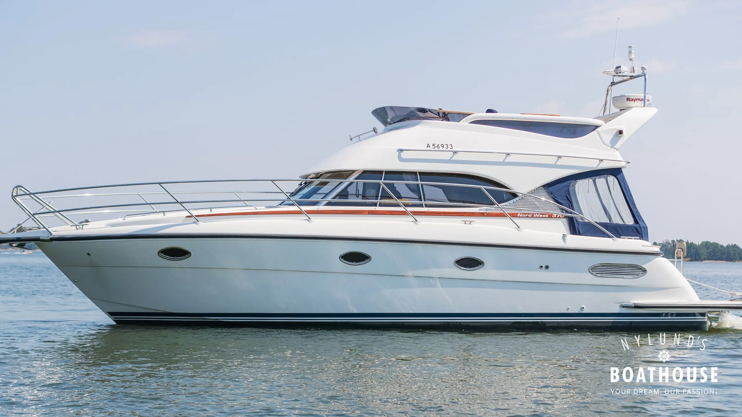 Nord West 370 Flybridge - Image 13