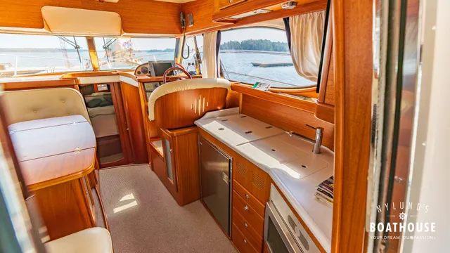 Nord West 370 Flybridge